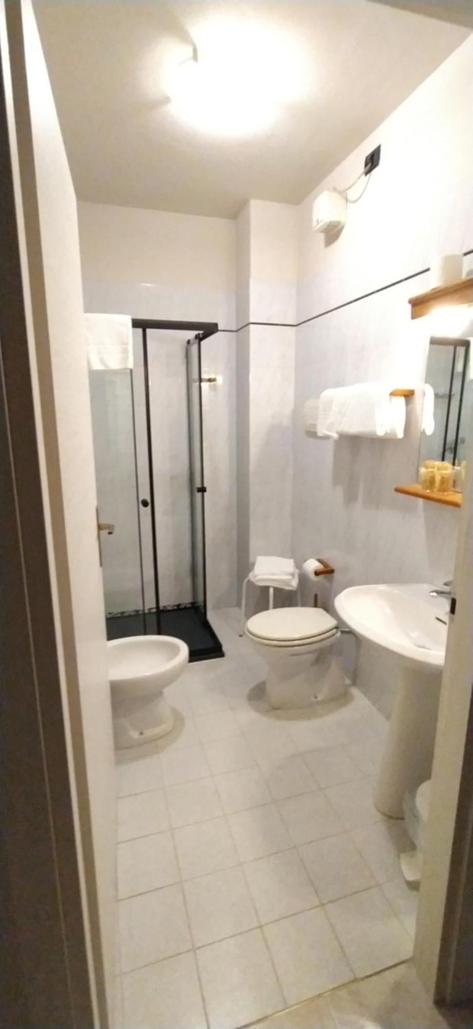 Hotel Milano San Giovanni Lupatoto Esterno foto